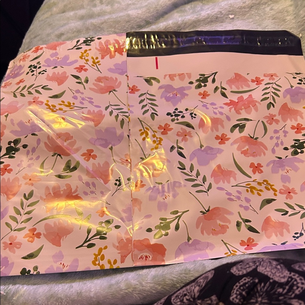20 Floral poly mailers
